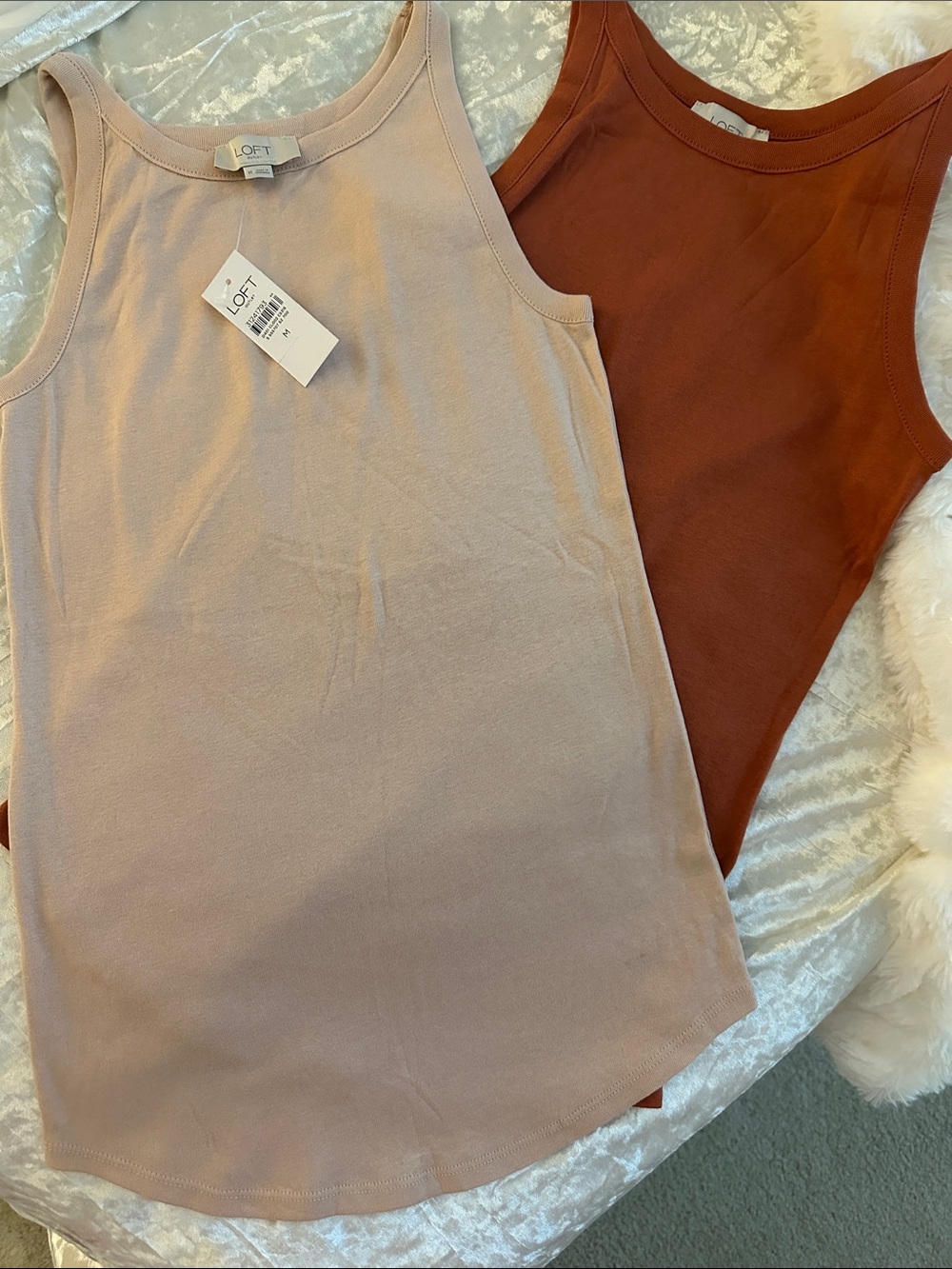 LOFToutlet Tank Set in Dusty Pink and Rust